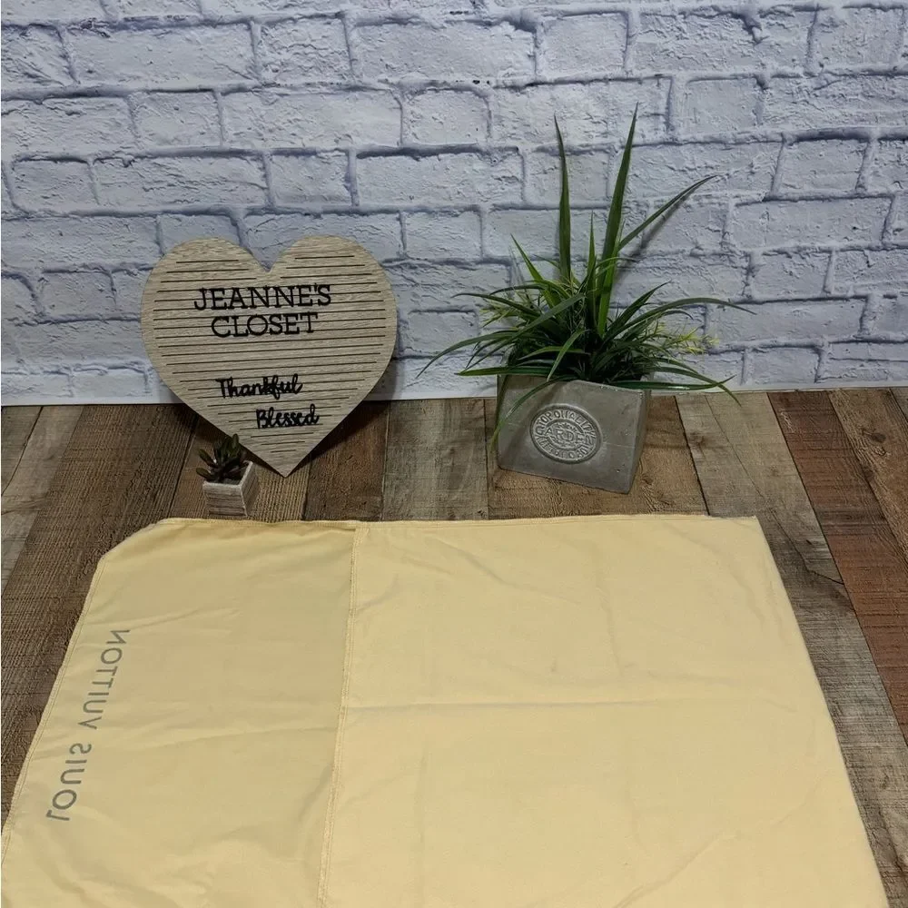 LV dust bag Louis Vuitton